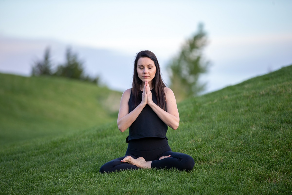 Supere o estresse e a ansiedade: Como a meditação pode ajudá-lo a gerenciar suas emoções